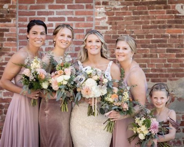 Can a junior bridesmaid throw flowers?