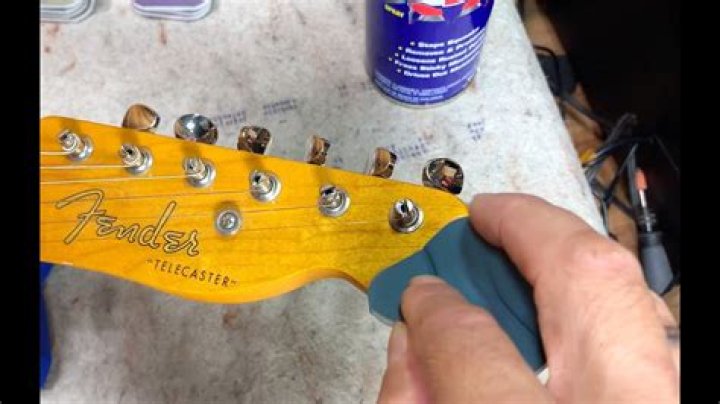 Can guitar scratches be repaired?