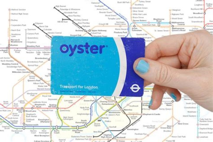 Can I get a free Oyster card at 60?