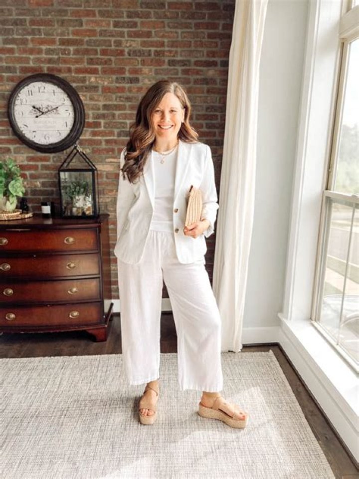 Can linen go in dryer?