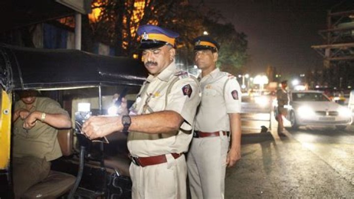 Can police raid in hotels?