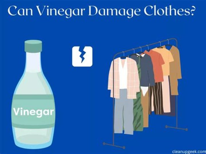 Can vinegar ruin clothes?