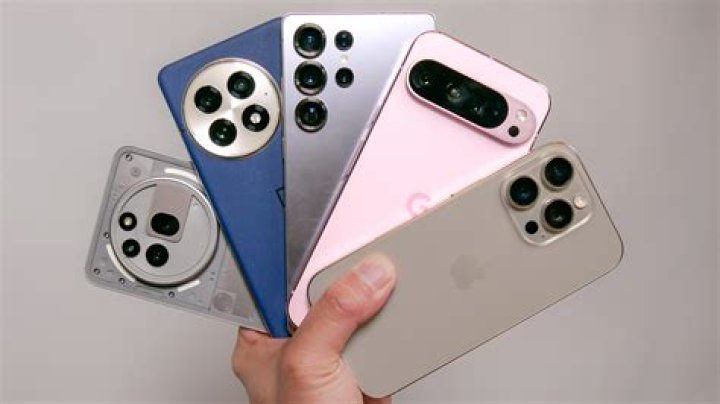 Can we carry phones from USA to India?