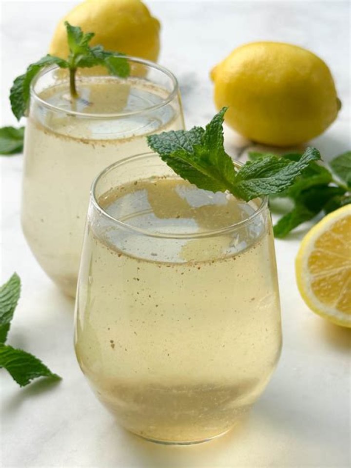 Can we heat lemon juice?