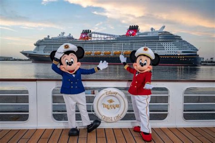 Can you go on a Disney cruise as a felon?