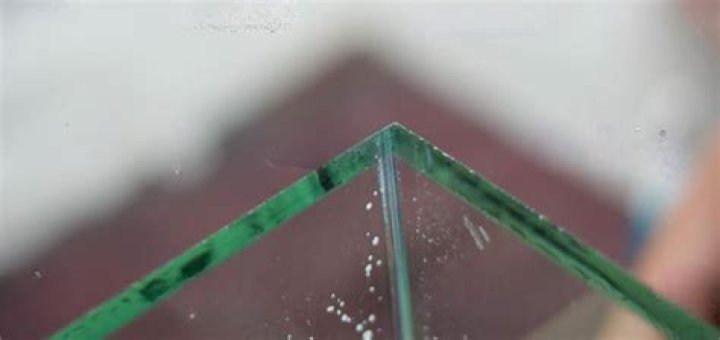 Can you sand down broken glass?