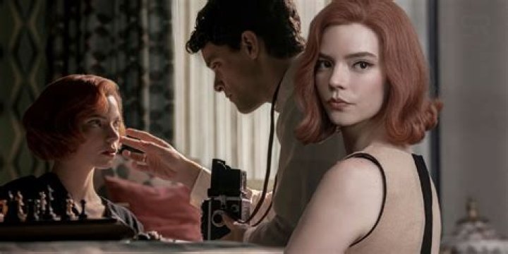 Did Anya Taylor-Joy smoke in the Queens Gambit?