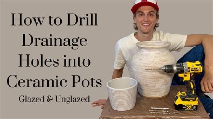 Do ceramic pots need drainage holes?