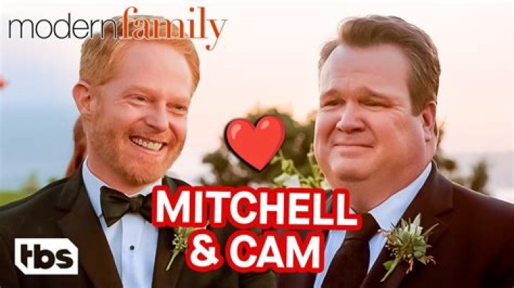 Do Mitchell and Cam get divorced?