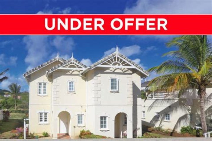 Does official visit Mean offer?