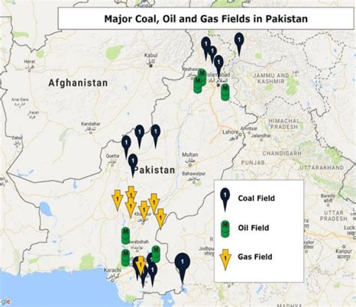 Does Pakistan have oil?