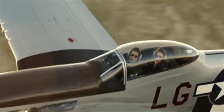 Does Tom Cruise own a P51?