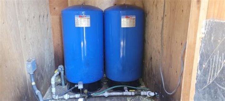 Does UK still make tanks?