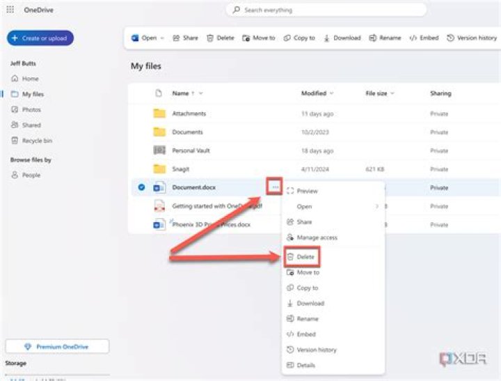 How do I delete my mobile data history?