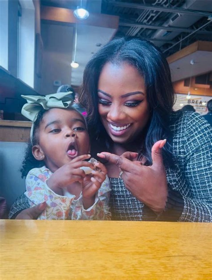 How do I tell him I need more communication?