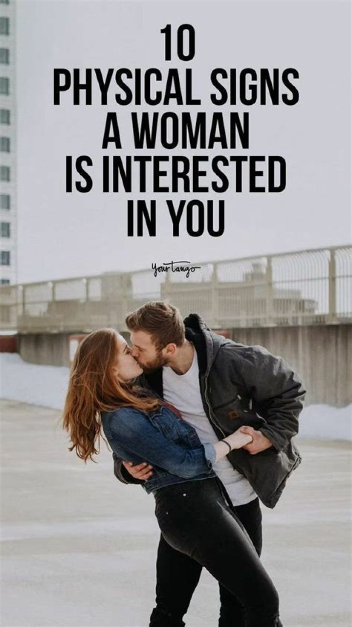 How do you know if a Gemini woman is interested?