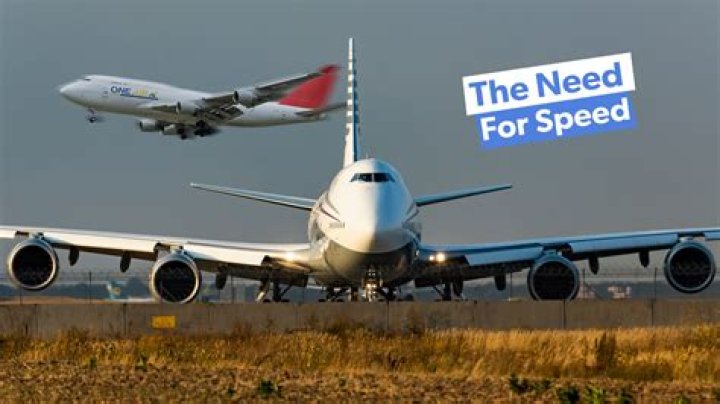 How fast does a 747 go before takeoff?