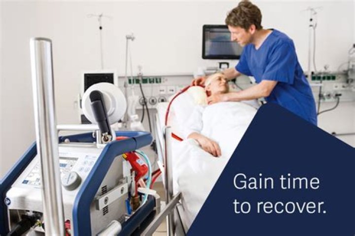 How long can a patient stay in the emergency room?