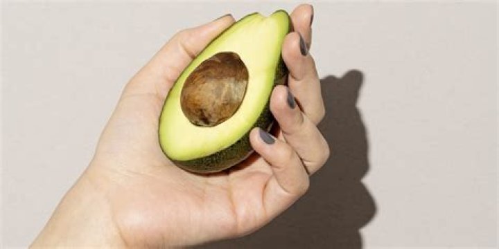 How much avocado should I eat a day?