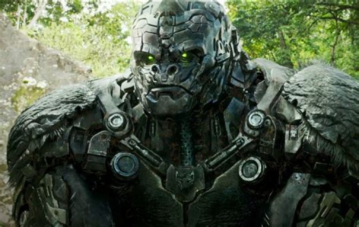 How old is tooth in Rise of the Guardians?