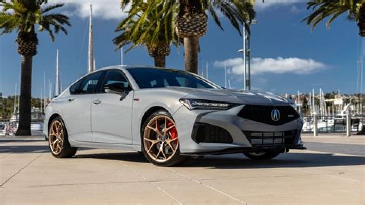 Is an Acura a high end Honda?