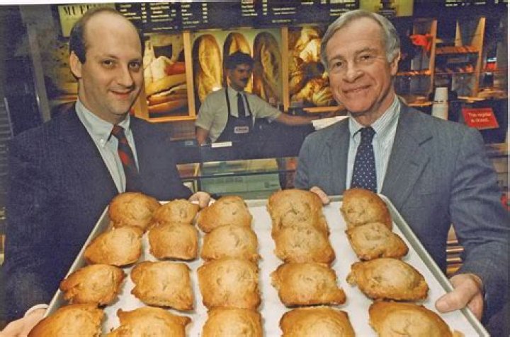 Is Au Bon Pain owned by Panera?