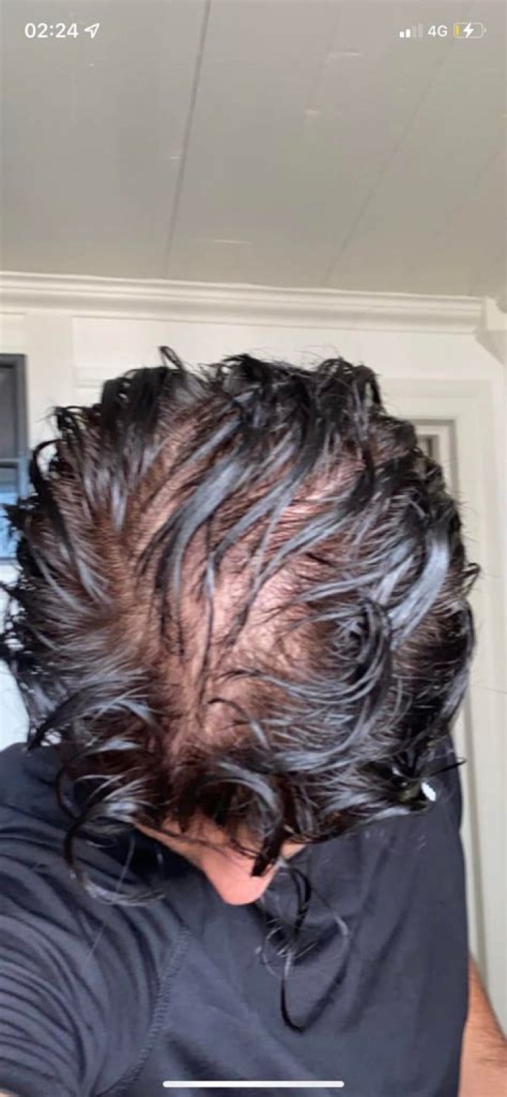 Is it rude to have wet hair in Italy?