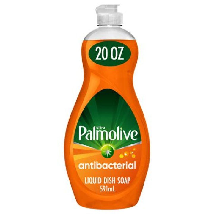 Is Palmolive dish soap safe for cars?