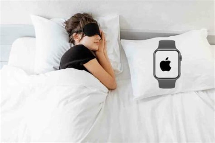 Should I wear my Apple Watch to bed?
