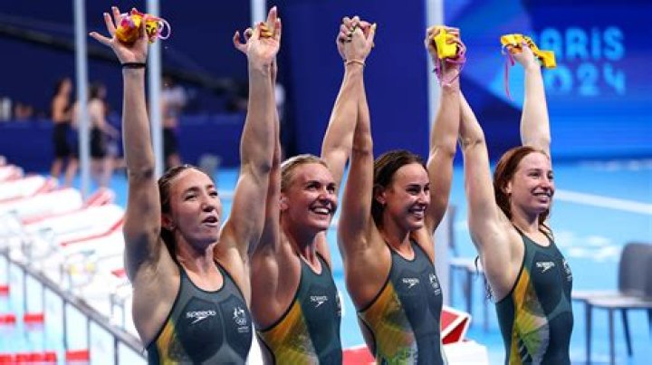 What do female swimmers do when on their period?