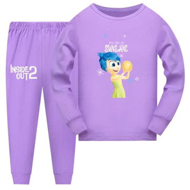 What does pajamas inside out mean?