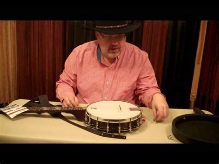 What is a banjo capo used for?