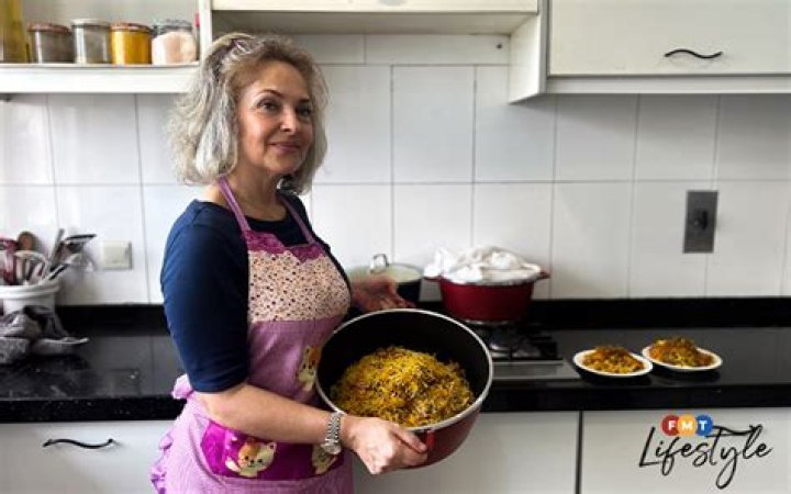 What is a Persian grandmother called?