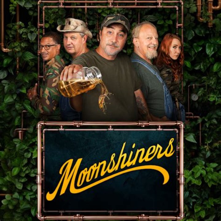 What is Diggers real name on Moonshiners?