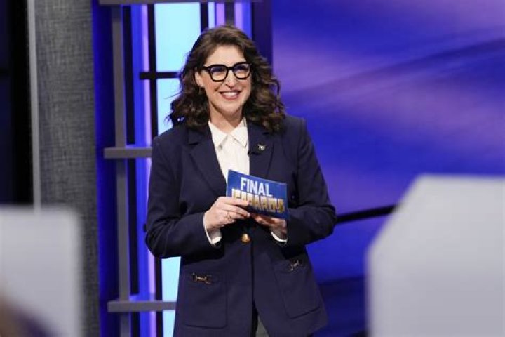 What is Mayim Bialik salary for Jeopardy?
