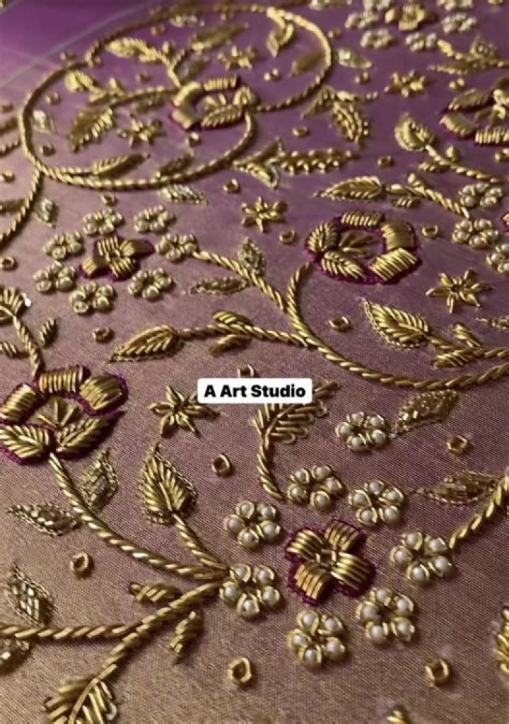 What is Zardosi work embroidery?