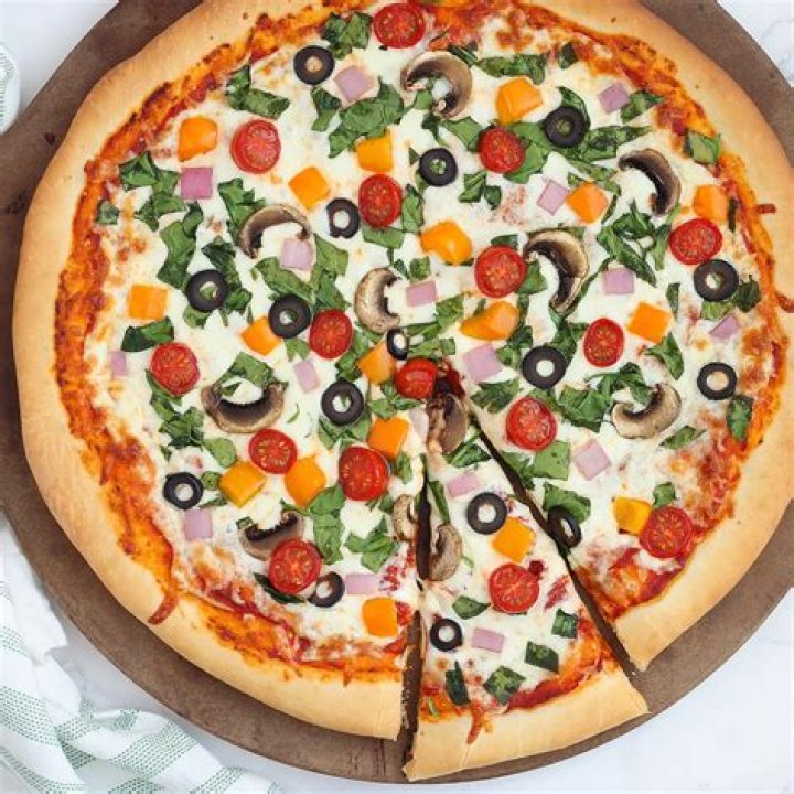 What veggies taste good on pizza?