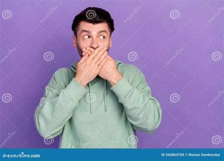 Which eye should you look at when talking to someone?