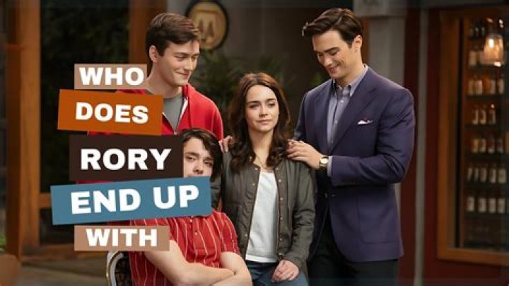 Who does Rory end up with at the end of Season 7?