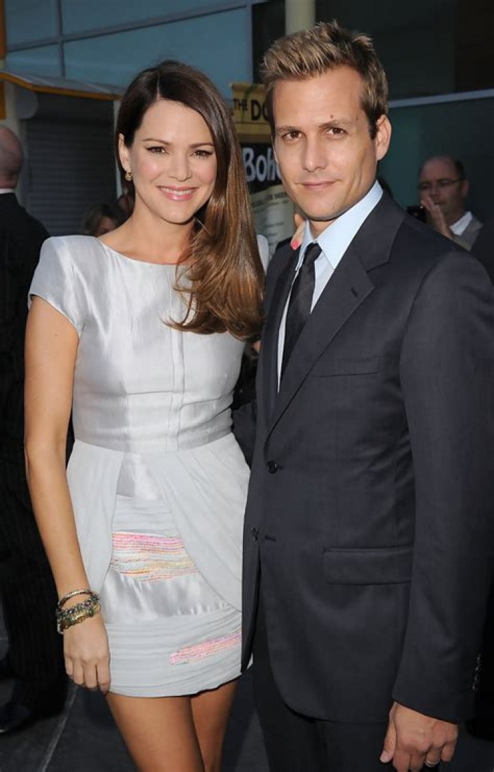 Who is Gabriel Macht wife?