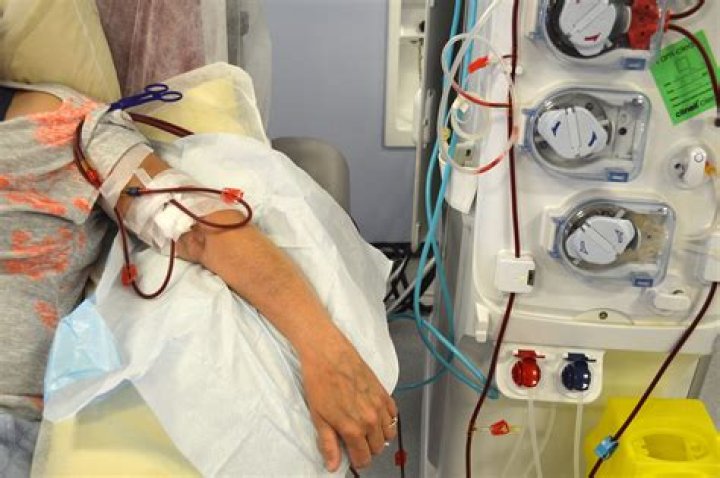 Why do people have heart attacks during dialysis?