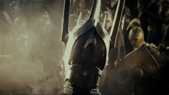 Would Sauron have gotten his body back?
